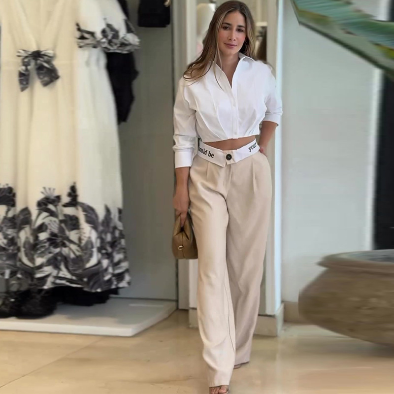 Crop top and contrast letter print wide-leg pants set 53