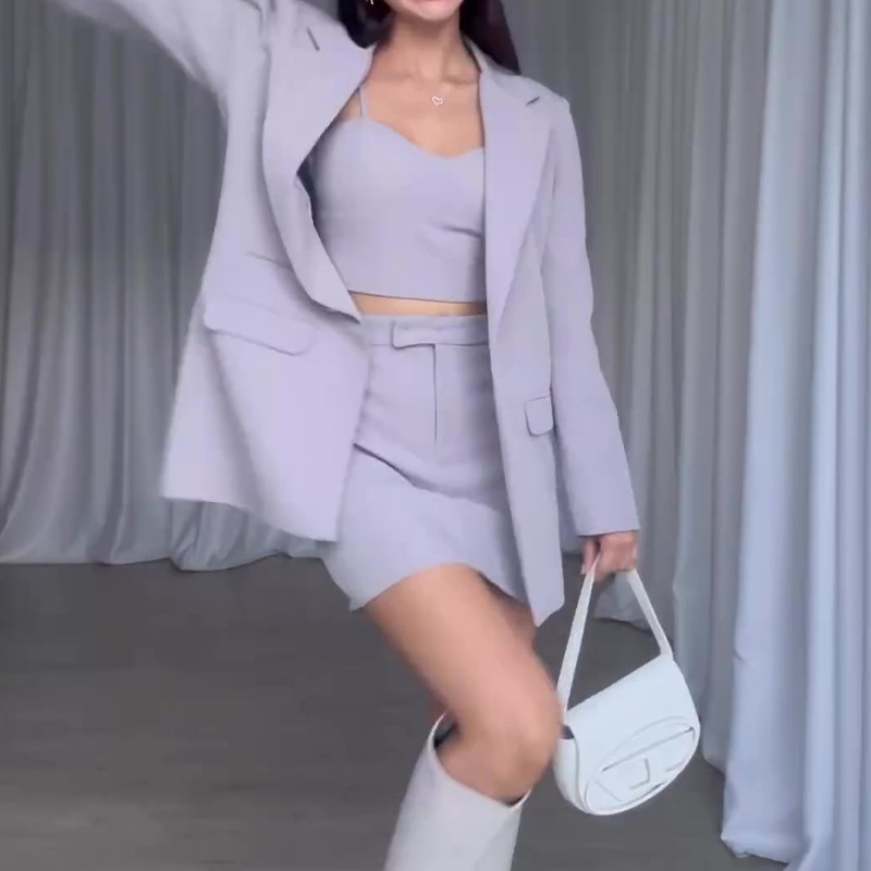 Fashion lapel elegant commuter suit skirt suit 18 01