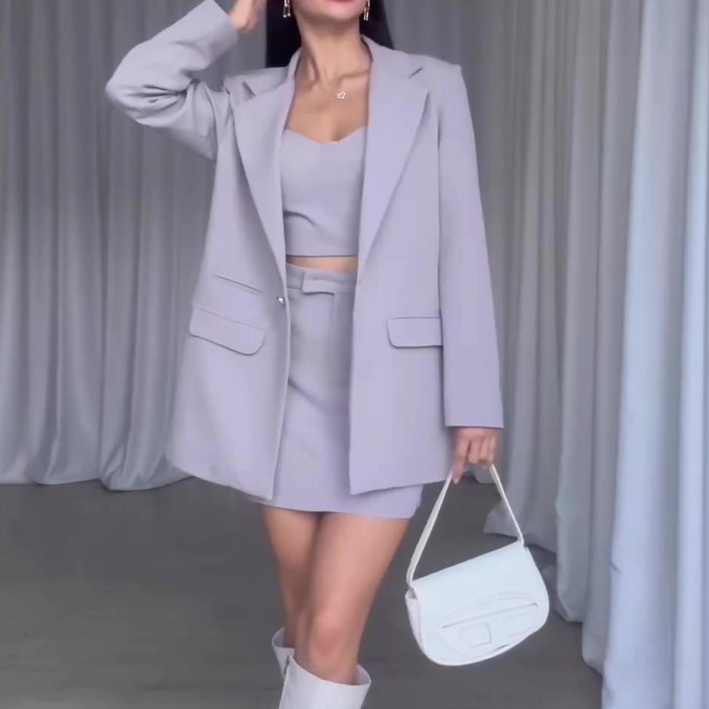 Fashion lapel elegant commuter suit skirt suit 18 02